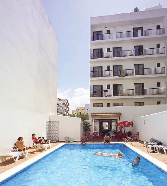 Hostal Horizonte Сан-Антонио-Абад Экстерьер фото